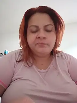 Snapshot of carola_hotwife chatting on 18, 5, 2026 carola hotwife online show from 18, 5, 2026