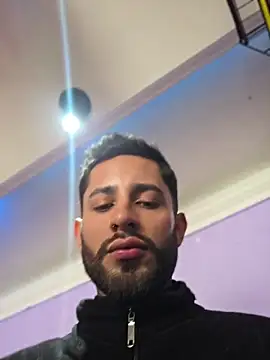 Snapshot of christangel_96_ chatting on 10, 6, 2026 christangel 96 online show from 10, 6, 2026