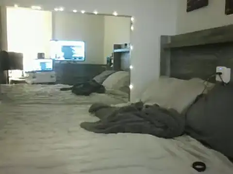 Snapshot of Edward_LongCock chatting on 19, 1, 2025 Edward LongCock online show from 19, 1, 2025