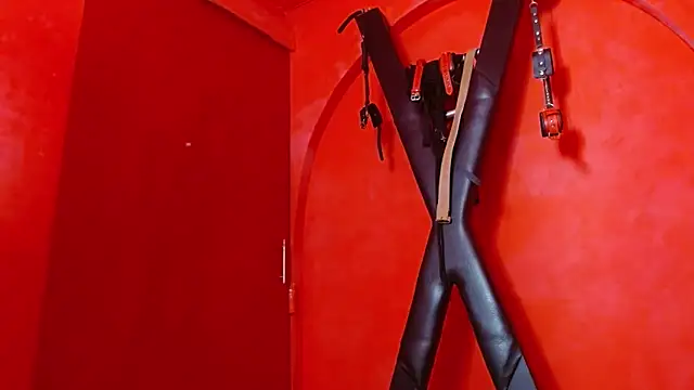 Ambar Roux  online show from 12, 3, 2025