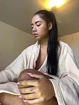  Luana online show from 13, 12, 2024