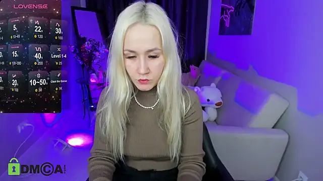 Bunny  of love online show from 28, 1, 2025