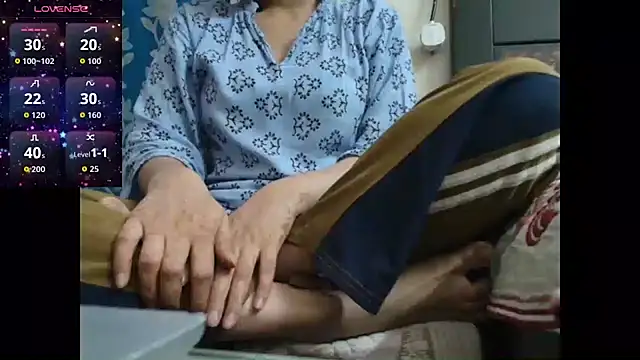 Snapshot of Reika_01 chatting on 1, 4, 2026 Reika 01 online show from 1, 4, 2026