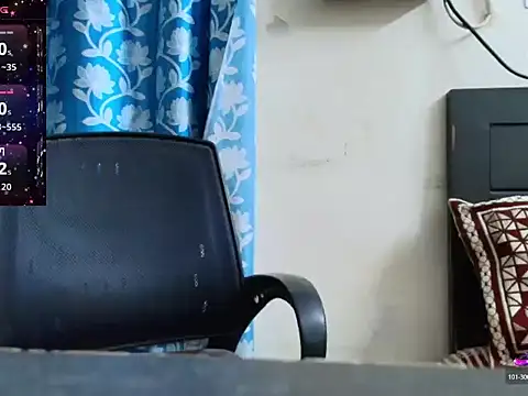 Snapshot of Reika_01 chatting on 10, 6, 2026 Reika 01 online show from 10, 6, 2026