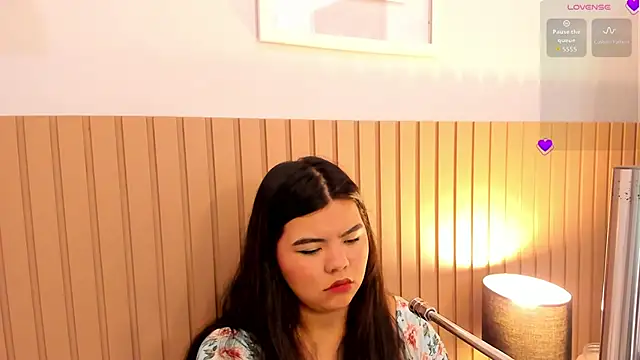 Snapshot of klhoe_boobs chatting on 8, 2, 2026 klhoe boobs online show from 8, 2, 2026