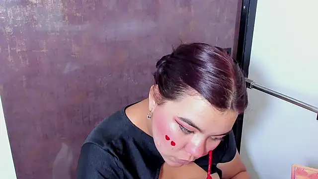 Snapshot of klhoe_boobs chatting on 26, 4, 2026 klhoe boobs online show from 26, 4, 2026