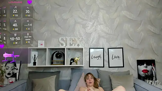 Snapshot of KattyPeachX chatting on 11, 3, 2025 KattyPeachX online show from 11, 3, 2025