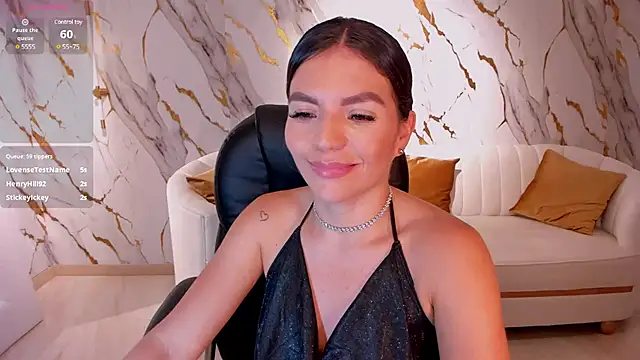 ValeriaRoldanX online show from 8, 3, 2025