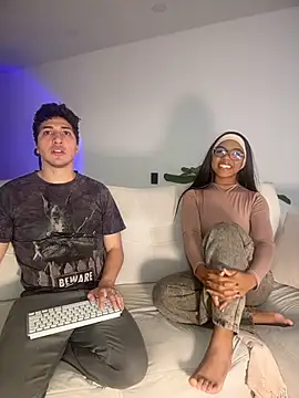 Snapshot of tiana_nave chatting on 15, 5, 2026 tiana nave online show from 15, 5, 2026