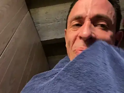 Snapshot of Gman143187 chatting on 14, 4, 2026 Gman143187 online show from 14, 4, 2026