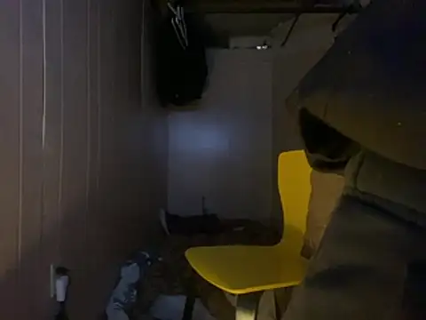 Snapshot of Gman143187 chatting on 19, 4, 2026 Gman143187 online show from 19, 4, 2026