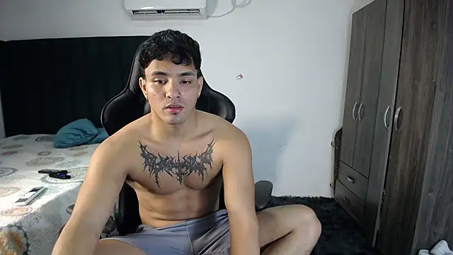 Snapshot of man_dur07 chatting on 5, 2, 2025 man dur07 online show from 5, 2, 2025