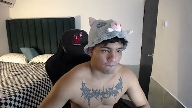 Snapshot of man_dur07 chatting on 1, 11, 2025 man dur07 online show from 1, 11, 2025