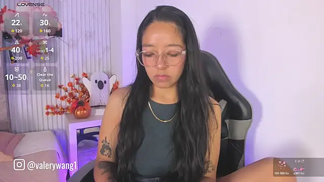 Valery wang online show from 22, 10, 2025