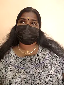 Snapshot of sulekha-mallu chatting on 10, 9, 2025 sulekha-mallu online show from 10, 9, 2025