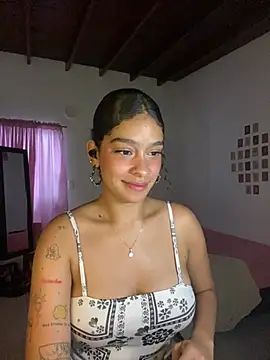 Snapshot of Arteatenea__ chatting on 1, 2, 2025 Arteatenea online show from 1, 2, 2025