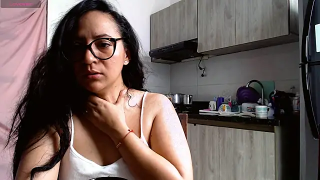 Snapshot of mariamulata chatting on 1, 5, 2026 mariamulata online show from 1, 5, 2026