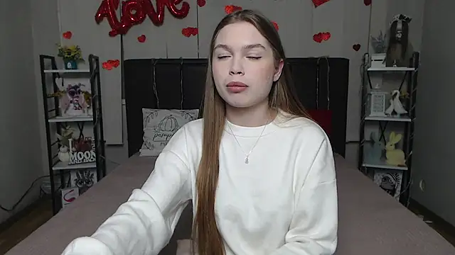 LaraPika online show from 18, 2, 2026