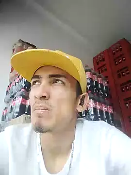 Snapshot of jeremy_scott chatting on 31, 1, 2025 jeremy scott online show from 31, 1, 2025