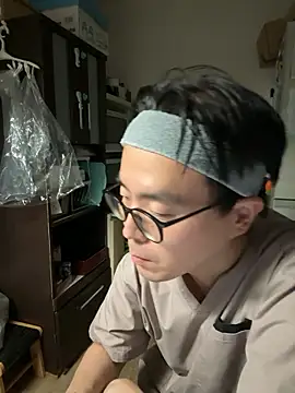 Snapshot of shigeki-113 chatting on 3, 10, 2025 shigeki-113 online show from 3, 10, 2025