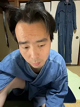 Snapshot of shigeki-113 chatting on 14, 10, 2025 shigeki-113 online show from 14, 10, 2025