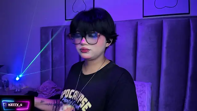 Kitty Gang online show from 3, 2, 2026