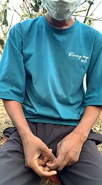 Snapshot of ShroveRising chatting on 23, 1, 2025 ShroveRising online show from 23, 1, 2025