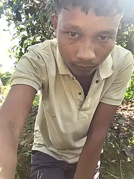 Snapshot of ShroveRising chatting on 11, 11, 2025 ShroveRising online show from 11, 11, 2025