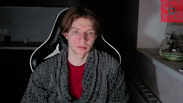 Snapshot of spaisenok chatting on 15, 12, 2025 spaisenok online show from 15, 12, 2025