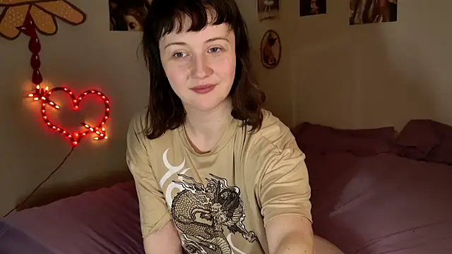 Snapshot of cherrysaturn chatting on 13, 2, 2026 cherrysaturn online show from 13, 2, 2026