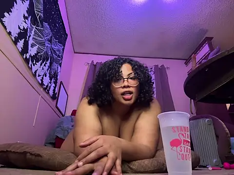 Snapshot of TheeGoddessAset chatting on 15, 2, 2025 TheeGoddessAset online show from 15, 2, 2025