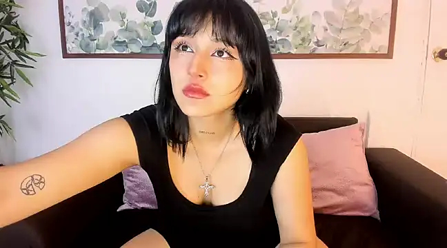 Snapshot of HiromiChan_ chatting on 12, 12, 2024 HiromiChan online show from 12, 12, 2024