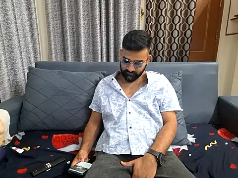 Snapshot of Fun_Guuy chatting on 14, 2, 2025 Fun Guuy online show from 14, 2, 2025