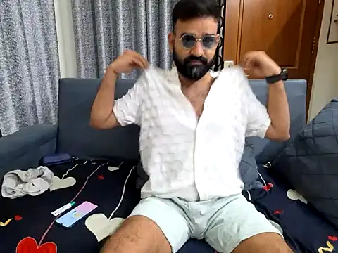 Snapshot of Fun_Guuy chatting on 24, 2, 2025 Fun Guuy online show from 24, 2, 2025