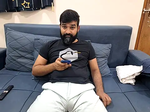 Snapshot of Fun_Guuy chatting on 21, 9, 2025 Fun Guuy online show from 21, 9, 2025