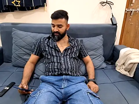 Snapshot of Fun_Guuy chatting on 15, 10, 2025 Fun Guuy online show from 15, 10, 2025