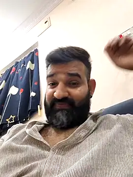 Snapshot of Fun_Guuy chatting on 20, 10, 2025 Fun Guuy online show from 20, 10, 2025