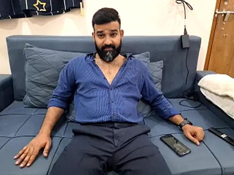 Snapshot of Fun_Guuy chatting on 23, 10, 2025 Fun Guuy online show from 23, 10, 2025