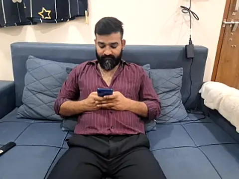 Snapshot of Fun_Guuy chatting on 29, 10, 2025 Fun Guuy online show from 29, 10, 2025