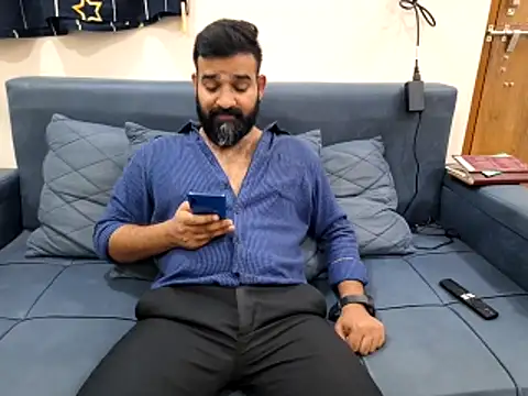 Snapshot of Fun_Guuy chatting on 31, 10, 2025 Fun Guuy online show from 31, 10, 2025