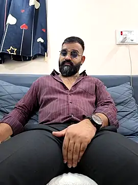 Fun Guuy online show from 3, 3, 2026