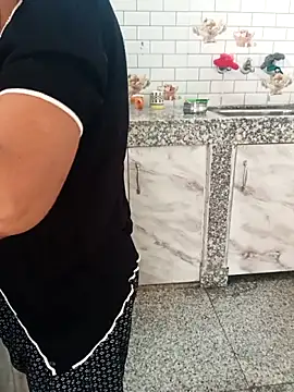 Snapshot of Saroj-Shah chatting on 18, 10, 2025 Saroj-Shah online show from 18, 10, 2025