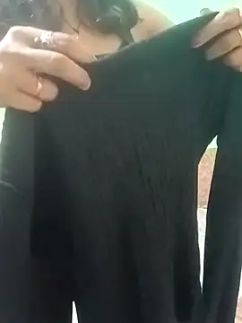 Snapshot of Saroj-Shah chatting on 16, 11, 2025 Saroj-Shah online show from 16, 11, 2025