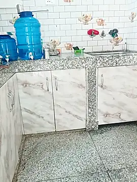 Snapshot of Saroj-Shah chatting on 21, 11, 2025 Saroj-Shah online show from 21, 11, 2025