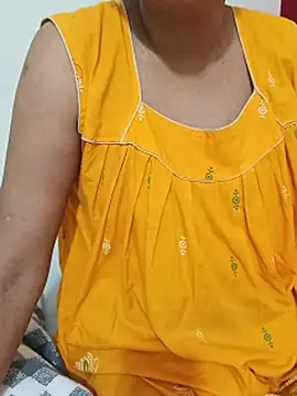 Snapshot of Saroj-Shah chatting on 7, 7, 2026 Saroj-Shah online show from 7, 7, 2026
