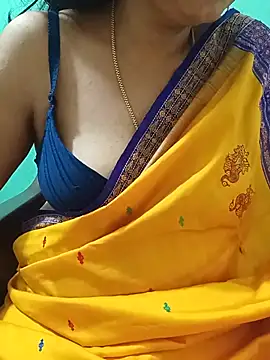 Snapshot of Saroj-Shah chatting on 8, 7, 2026 Saroj-Shah online show from 8, 7, 2026