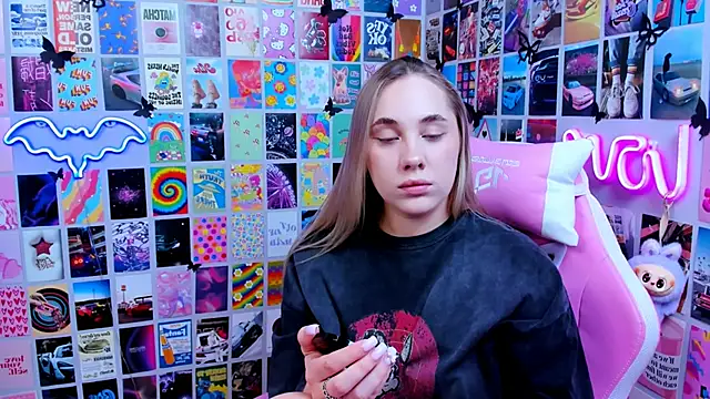 MiaMilas online show from 17, 3, 2026