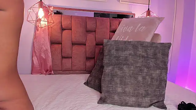 kristakinnky online show from 31, 3, 2026