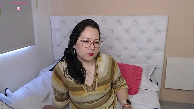 May Carlier online show from 15, 1, 2026