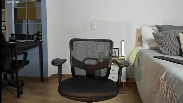 Snapshot of pablo-rincon95 chatting on 6, 4, 2026 pablo-rincon95 online show from 6, 4, 2026